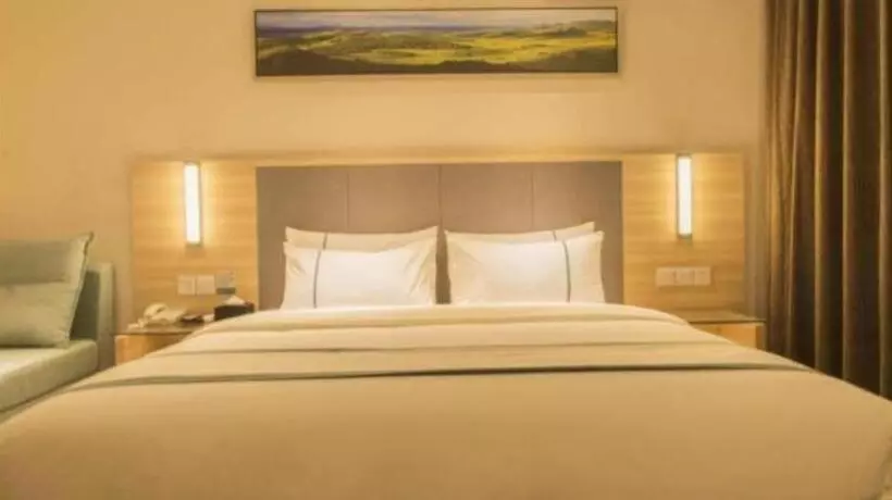 Hotelli City Comfort Inn Anyang Railway Station