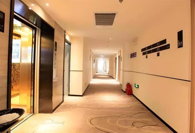 Hotelli City Comfort Inn Taiyuan Xiaodian District Government Tongda Street Metro Station