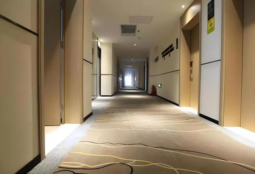 Hotelli City Comfort Inn Taiyuan Xiaodian District Government Tongda Street Metro Station