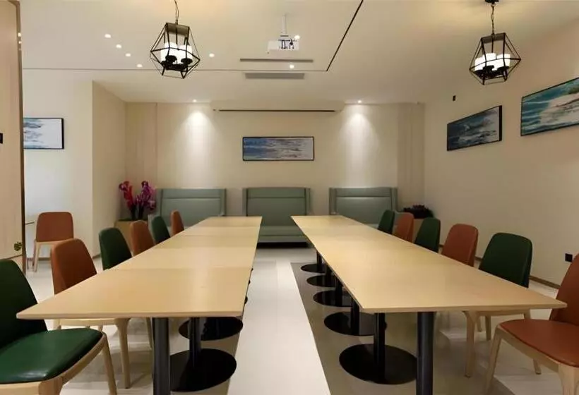 Hotelli City Comfort Inn Taiyuan Xiaodian District Government Tongda Street Metro Station