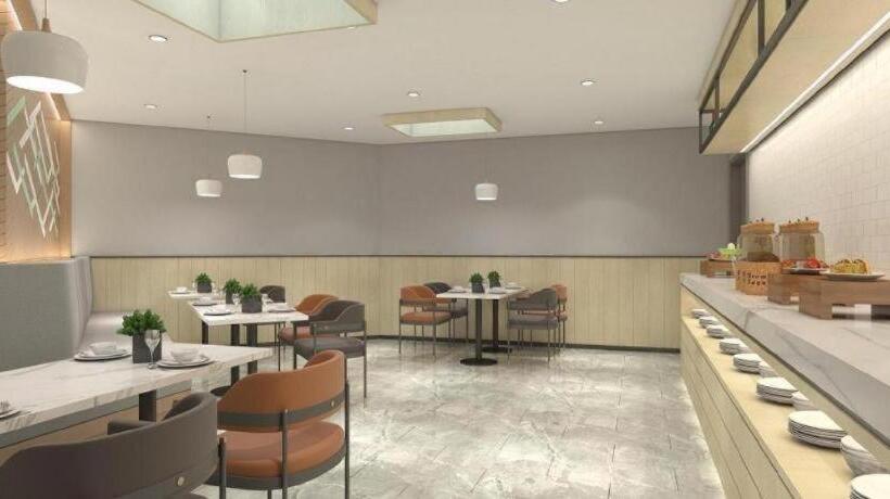 Otel Hi Inn Qingdao Jimo Baolong Plaza