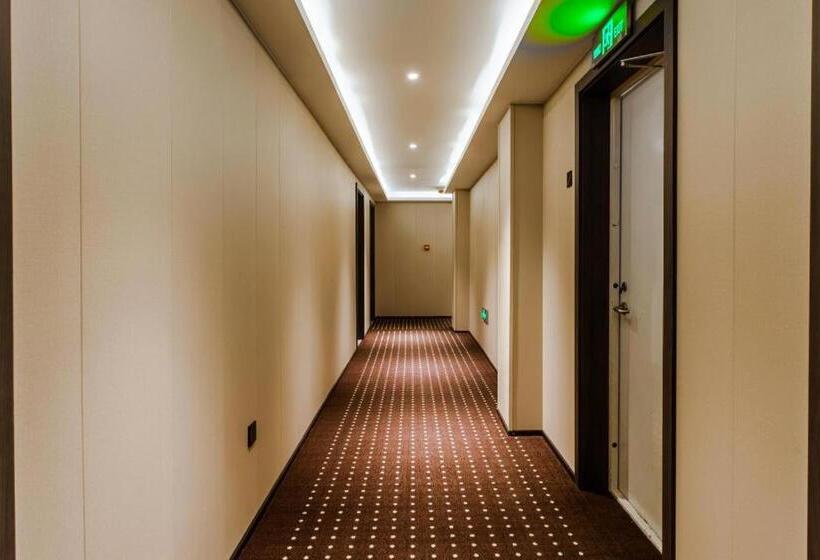 Otel Hi Inn Qingdao Jimo Baolong Plaza