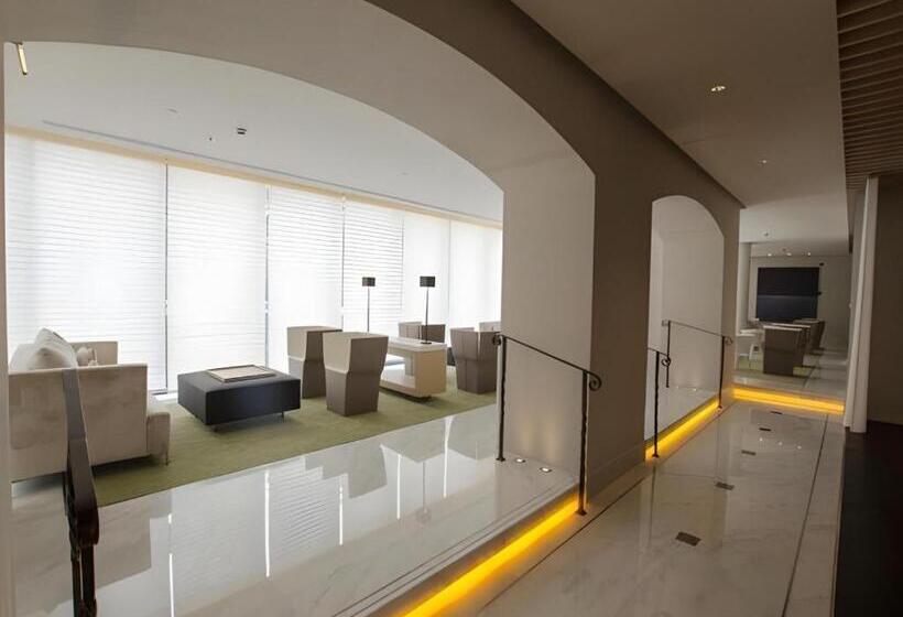 Hotel Jinjiang Metropolo Classiq Shanghai Jing An Temple