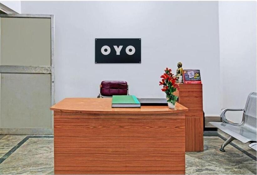 Hotell Elite Stay Near Baramunda Bus Stand Couple Friendly Best Seller By Mor Services