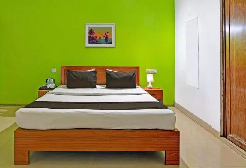 ホテル Elite Stay Near Baramunda Bus Stand Couple Friendly Best Seller By Mor Services