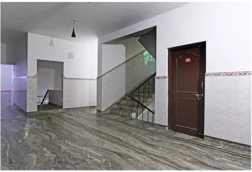 ホテル Elite Stay Near Baramunda Bus Stand Couple Friendly Best Seller By Mor Services