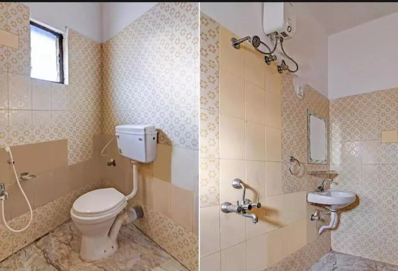 ホテル Elite Stay Near Baramunda Bus Stand Couple Friendly Best Seller By Mor Services