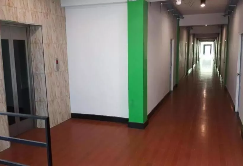 ホテル Tantawan Place