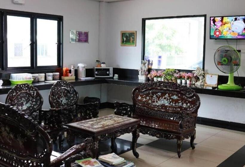 酒店 Tantawan Place