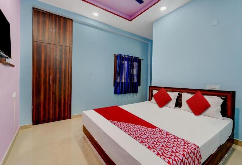 هتل The Imperial Inn