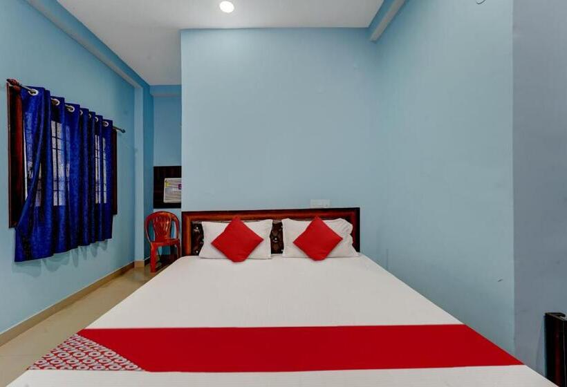 هتل The Imperial Inn