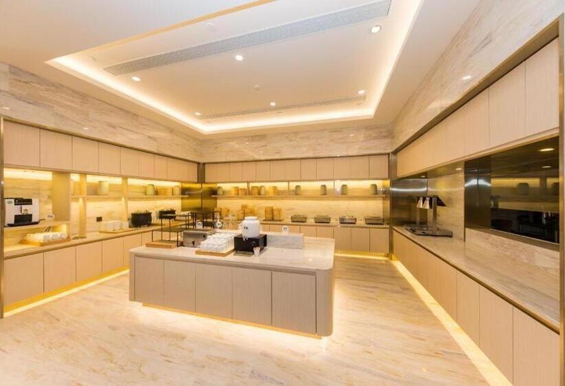 Ji Hotel Nanjing Ruanjian Avenue Metro Station