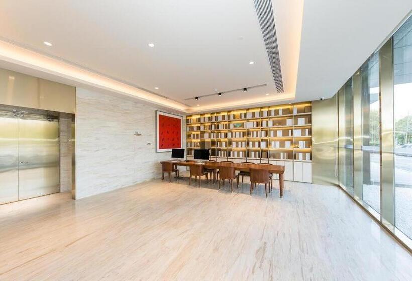 Ji Hotel Nanjing Ruanjian Avenue Metro Station