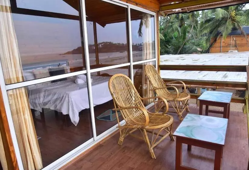 Pensionat Beachfront Bliss