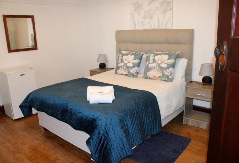 פנסיון Casamia