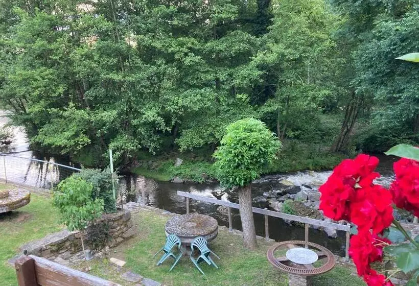 Majatalo Cottage River & Spa