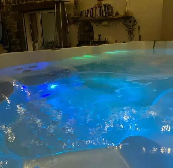 Majatalo Cottage River & Spa