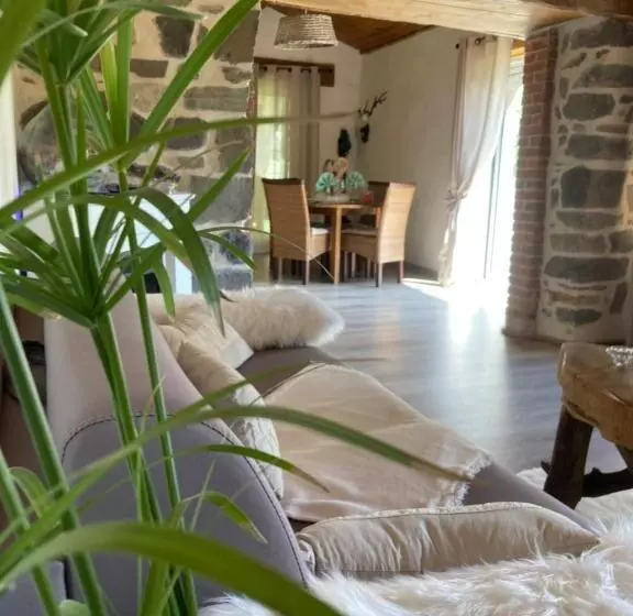 Majatalo Cottage River & Spa