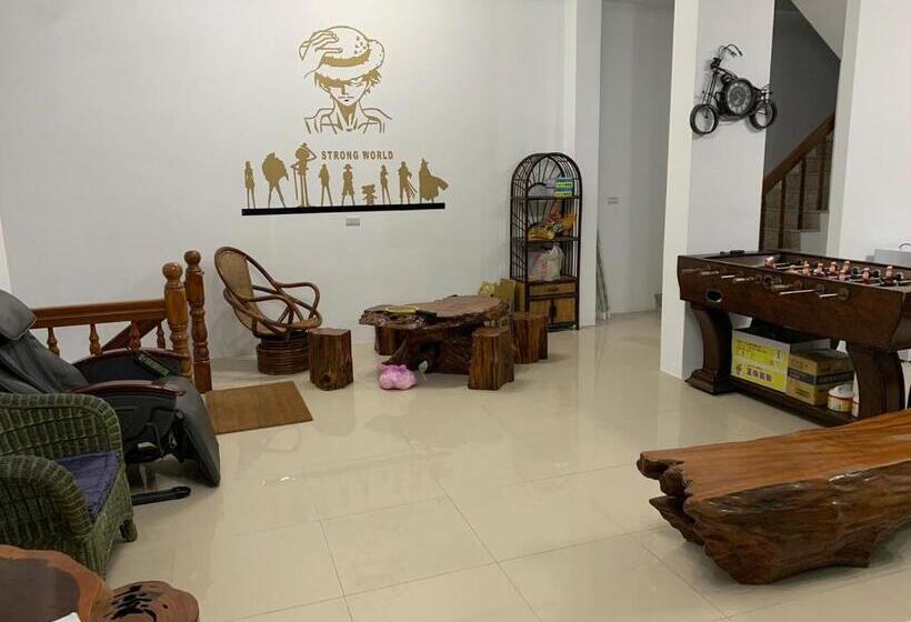 پانسیون Crescent Bay Bike