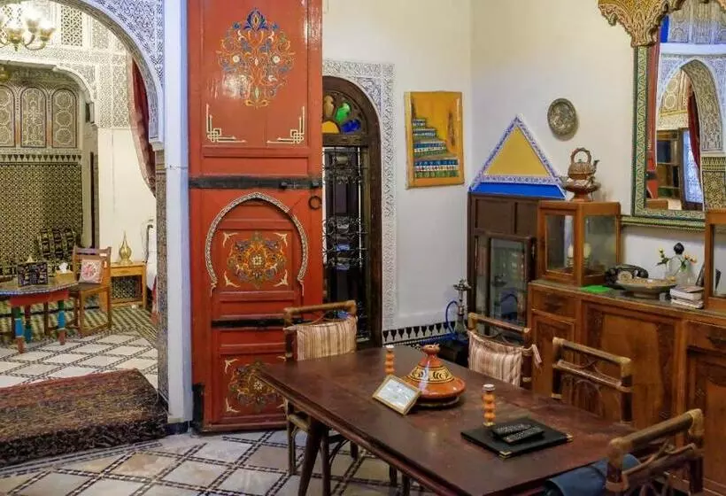 پانسیون Logement Escale Chez L Habitant