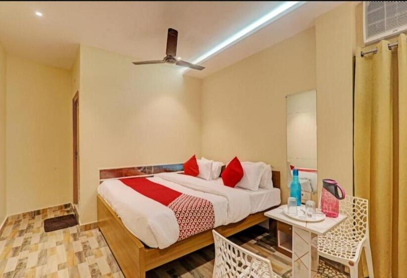 پانسیون Royal Regency Palace Vijay Chowk Gorakhpur