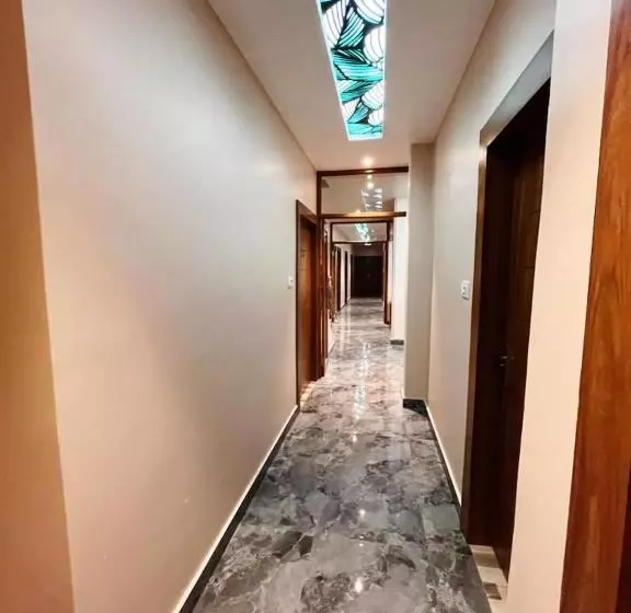 ペンション Royal Regency Palace Vijay Chowk Gorakhpur