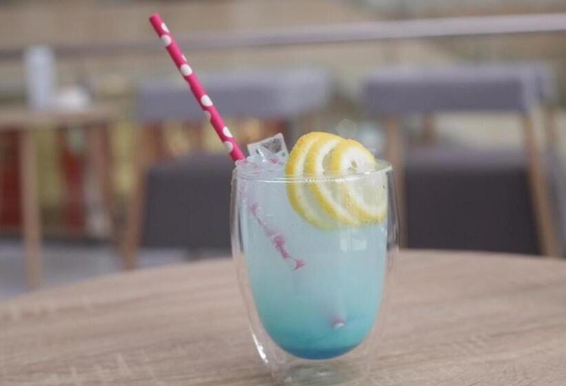 Xana Hotelle Zhengzhou Cbd Exhibition Center Cancer Hospital