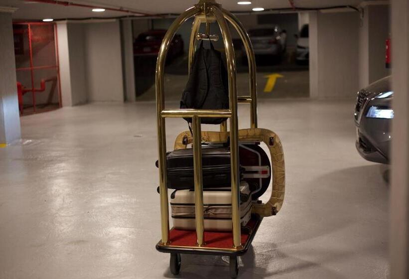 فندق وست لاند