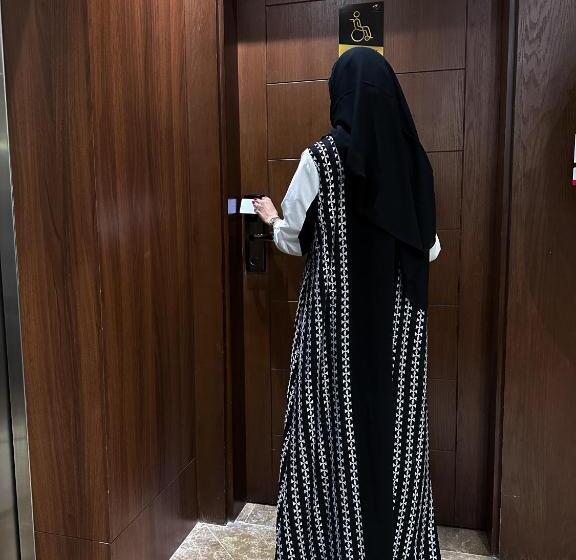 فندق وست لاند