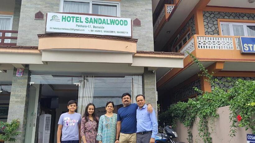 هتل Sandalwood