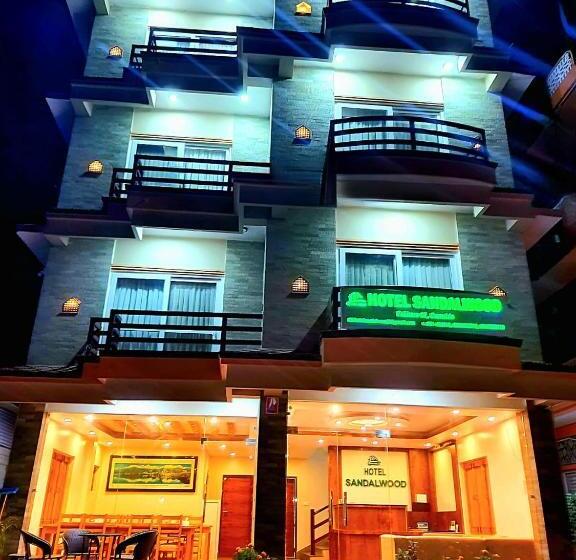 هتل Sandalwood