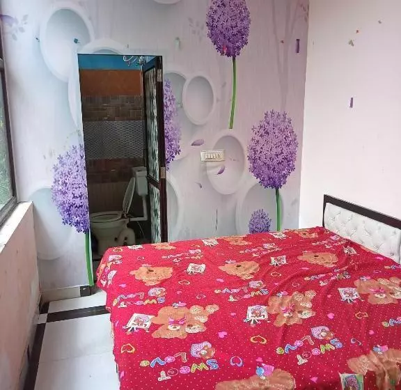Oyo Hotel B7