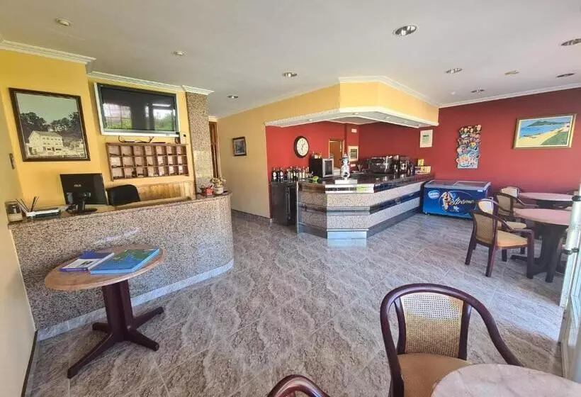 ペンション Hostal Playa Atlántica