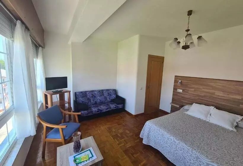 ペンション Hostal Playa Atlántica