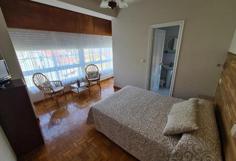 膳宿费 Hostal Playa Atlántica