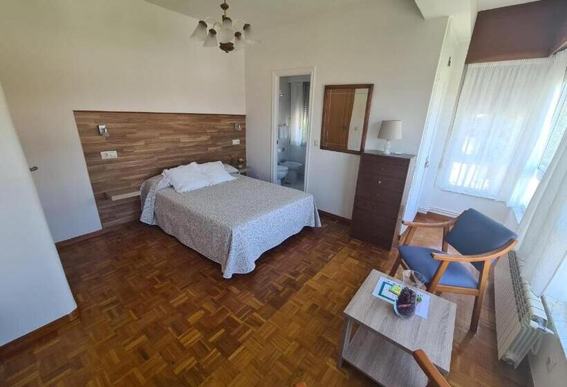 膳宿费 Hostal Playa Atlántica