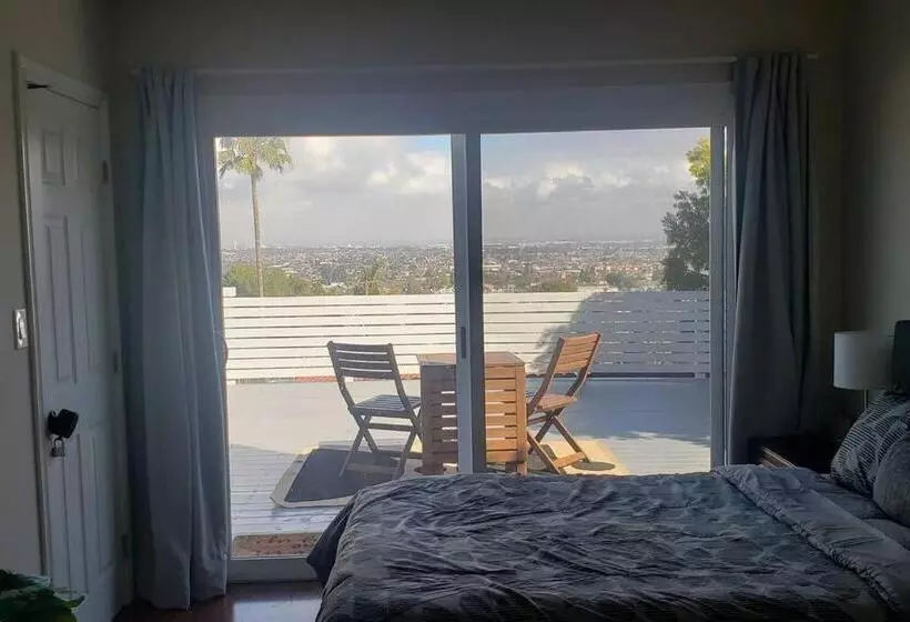 پانسیون Private Room And Bath Amazing City Views