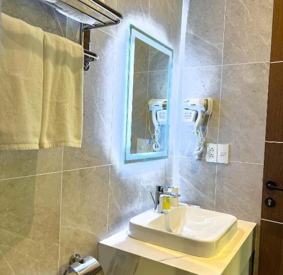 Linda Hotel   Sunset Town   Phu Quoc