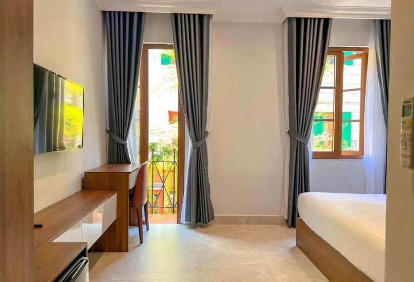 Linda Hotel   Sunset Town   Phu Quoc