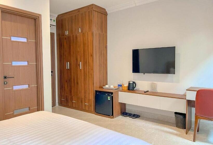 Linda Hotel   Sunset Town   Phu Quoc