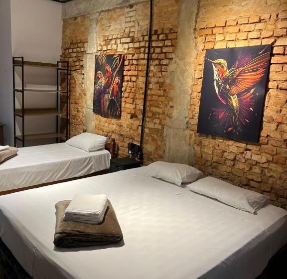 تختخواب و صبحانه Refúgio Da Enseada   Suítes