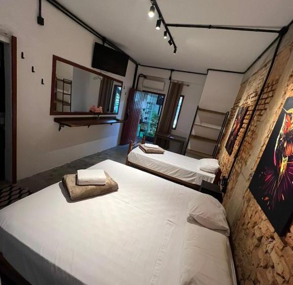 تختخواب و صبحانه Refúgio Da Enseada   Suítes