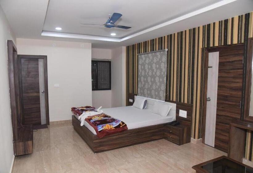 هتل Diamond Vihar, Rajgir