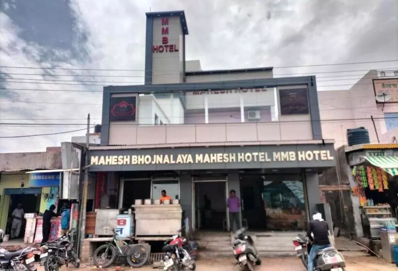 ホテル Mahesh