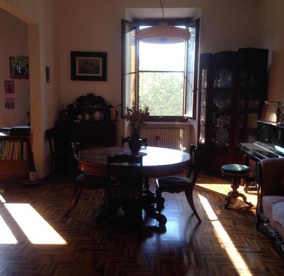 پانسیون Casabase