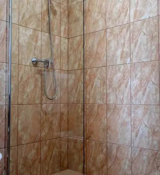 ペンション Csanádi Bor  és Vendégház
