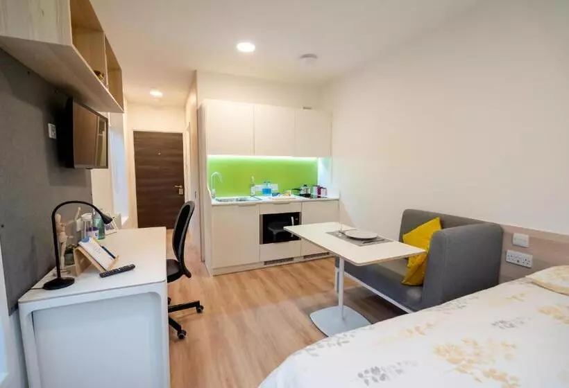 Premium Studio   Sparkford House