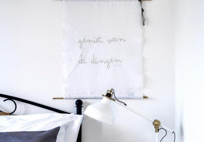 Resort Bungalow Op Eiland