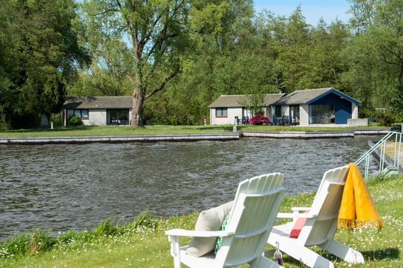 Resort Bungalow Op Eiland