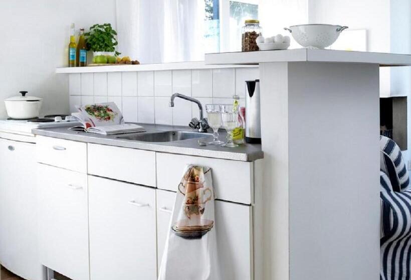 Resort Bungalow Op Eiland